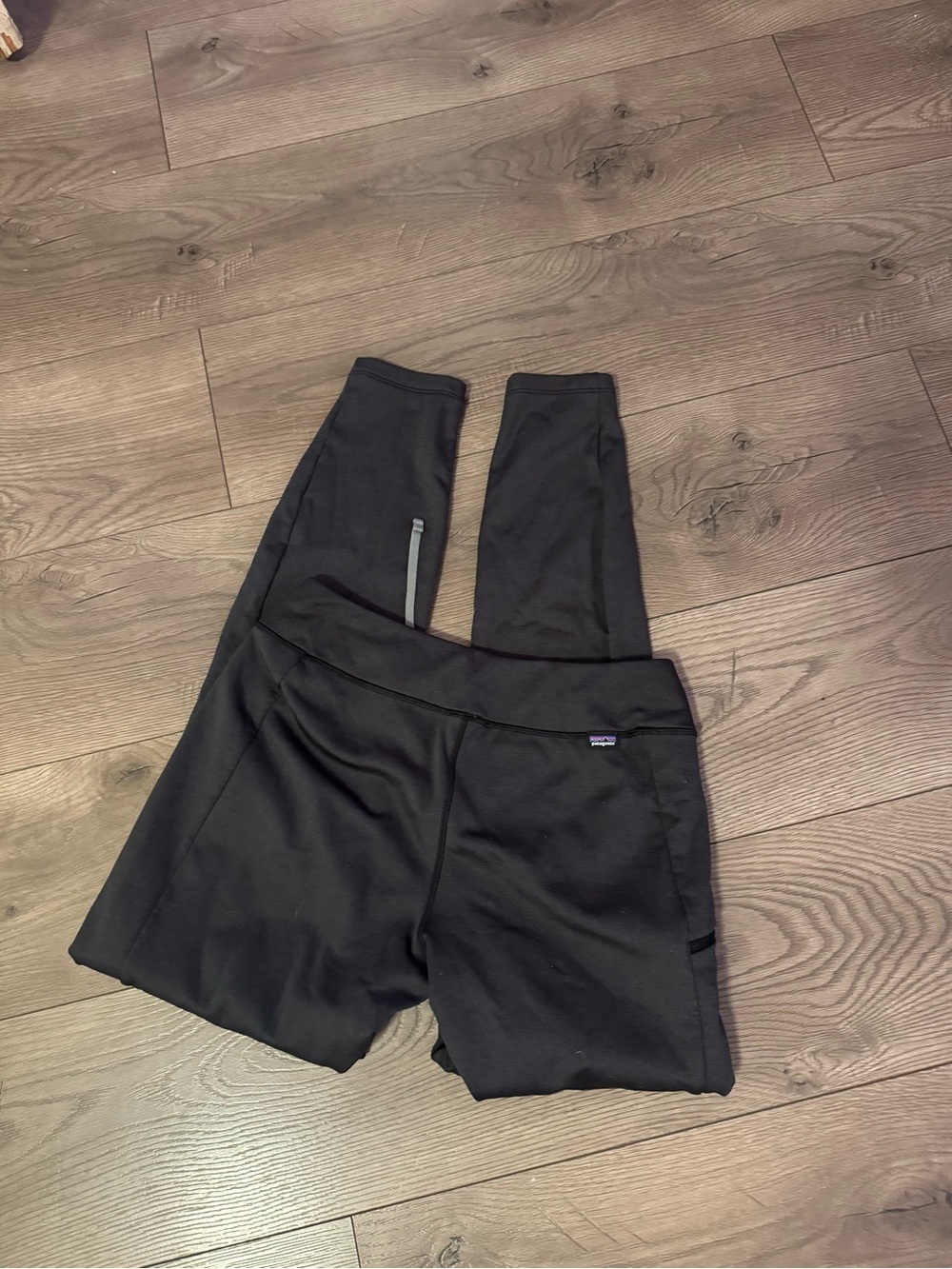 Patagonia Black Fleece Thermal Pant Legging Women’s Size Small Inseam 29”